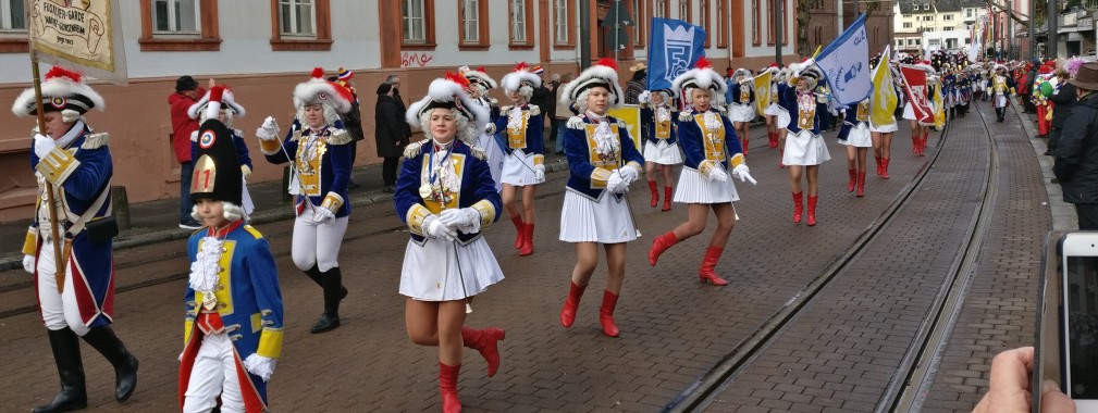 Ein wenig Mainzer Fastnacht tanken nach dem Besuch des Café Blum.