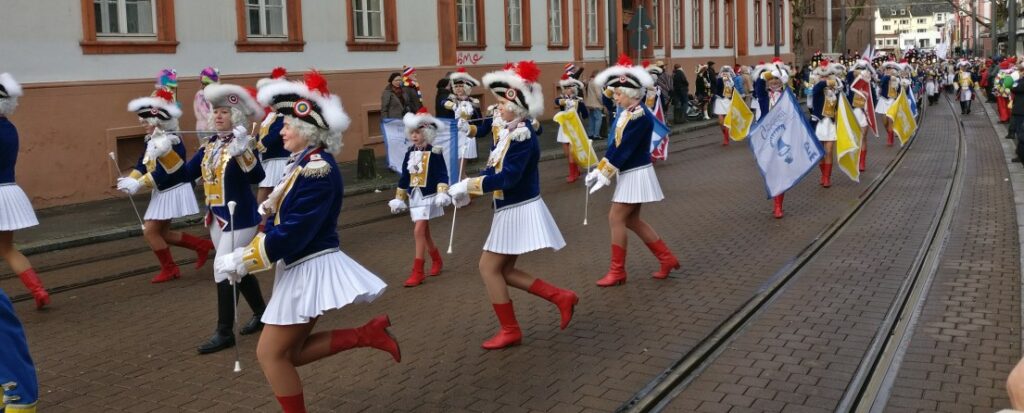 Ein wenig Mainzer Fastnacht tanken nach dem Besuch des Café Blum.