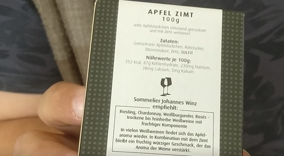 Welcher Wein passt am Besten zu "Zimt"?  Johannes Winz gibt die Antwort auf der Rückseite der Packung gleich dazu.