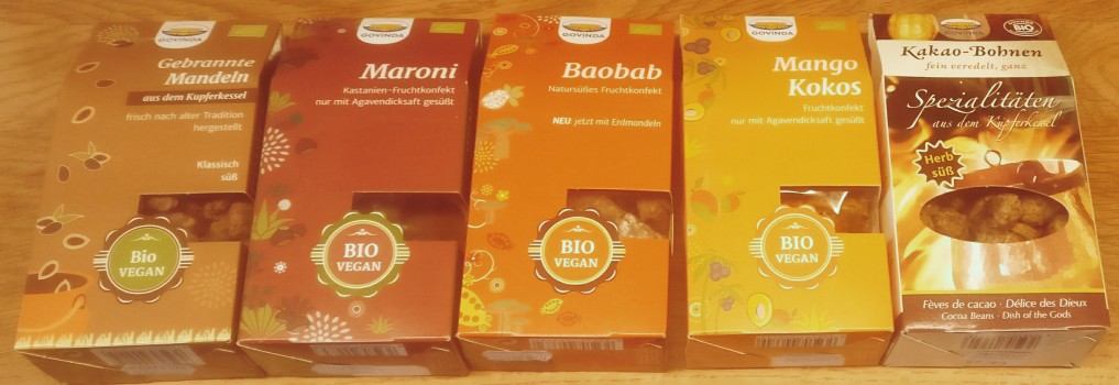 Der kleine Haul für ein Stückchen mehr Wohlbefinden im Alltag:  Gebrannte Mandeln, Maroni (mein Favorit!), Baobab, Mango Kokos, Kakao-Bohnen von Govinda.