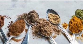 Superfood-Trend: Sind jetzt Gerstengras, Rotes Maca, Quinoa, Spirulina wertlos? ( Lizenzdoku: Shutterstock-_Oleksandra Naumenko)