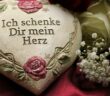 Liebes Text für eine zu Herzen gehende Liebeserklärung (Foto: Adobe Stock-Racamani)