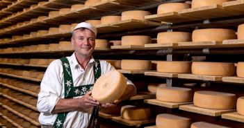 Bio-Schaukäserei Wiggensbach gewinnt drei internationale Preise für (Foto: ARGE Heumilch)
